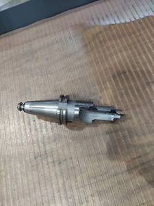 lot 1447 image: Allied 180404-65 Drill Chamfer Tool with Holder