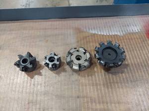 lot 1460 image: Lot of 4 Indexable Face Mill Heads
