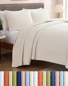lot 7393 image: Quilt Set King Size - Boho Cream, 106x96, 3pc Bedspread w 2 Shams