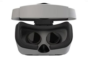 lot 9539 image: Vodiac VR Headset for Smart Phone