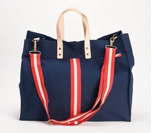 lot 9615 image: $69 Shorebags Large Box Tote Navy, 18x15