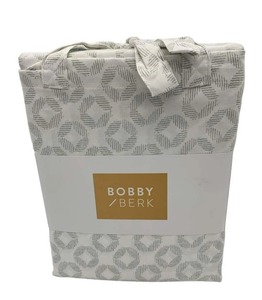 lot 9646 image: King Bobby Berk 100% Cotton 400TC Sheet Set Gray Medallion