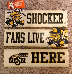 lot 529 image: WSU Wall Hanging