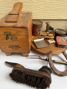 lot 536 image: Vintage Shoe Shine Kit and Misc Items in Box