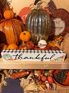 lot 13 image: Fall Decor, Pumpkins and More