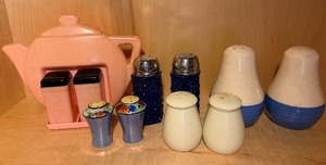 lot 30 image: Vintage Salt and Pepper Shaker Sets - Teapot, Cobalt and More