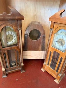 lot 86 image: Vintage Project Clocks, Misc Conditions, PartsPieces Only