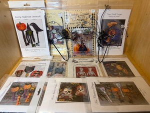 lot 102 image: FallHalloween Craft Patterns and Some Spiders