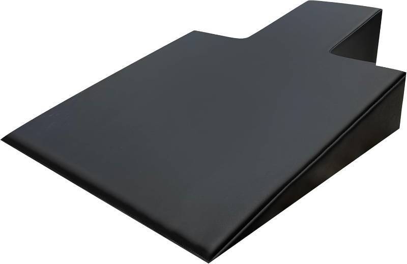 lot 431424 image: Large Upholstered Wedge for Pilates Reformer Machine, Fitness Equipment for Pilates, Pilates Reformer Accessories for Floor Exercises, Ideal for Home Pilates and Studio Use.