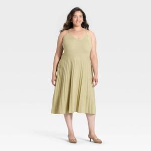 lot 2135 image: Womens Pleated Midi Sweater Dress - A New Day Light Green 4X