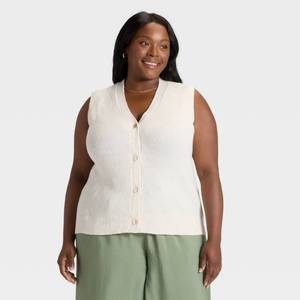 lot 2136 image: Womens V-Neck Shaker Stitch Button-Front Cardigan Sweater - Ava & Viv Oatmeal 1X