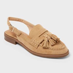 lot 2144 image: Women��s Joelle Loafers with Memory Foam Insole - Universal Thread Tan 8.5