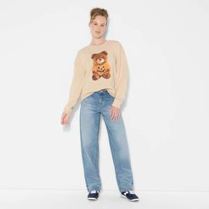 lot 8048 image: Womens Teddy Bear Pumpkin Graphic Sweatshirt - Beige XL