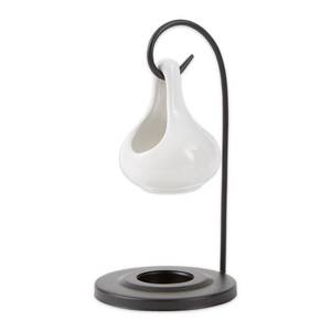 lot 14114 image: Zingz and Thingz Modern Style Ceramic Tear Drop Oil Warmer, White, 4x4x7.75
