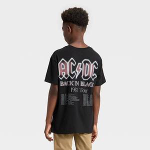 lot 20284 image: Boys ACDC Front and Back Oversized Short Sleeve Graphic T-Shirt - Black M