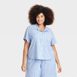 lot 20332 image: Womens Striped Cotton Blend Short Sleeve Pajama Shirt - Auden Light Blue 4X Midweight Poplin, Button Down Collar, Front Pocket
