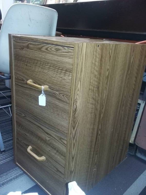 lot 4024 image: Two Drawer Pressed Wood Filing Cabinet