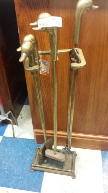 lot 4134 image: Brass Fireplace Utensil Set with Stand