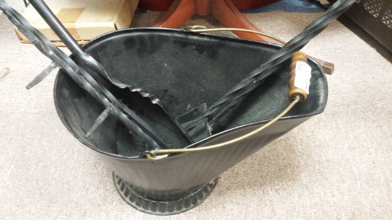 lot 4135 image: Coal Hod and Fireplace Tool Lot