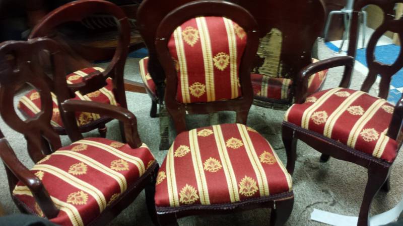 lot 4142 image: Set of 6 Dollhouse Chairs