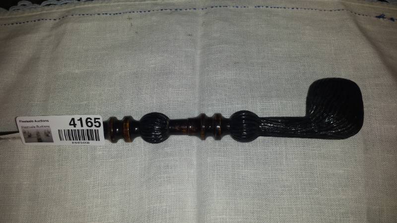 lot 4165 image: Wood Pipe