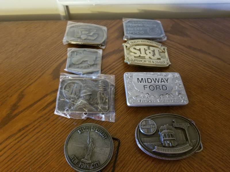 lot 3178 image: Lot of 8 Belt Buckles Various Designs