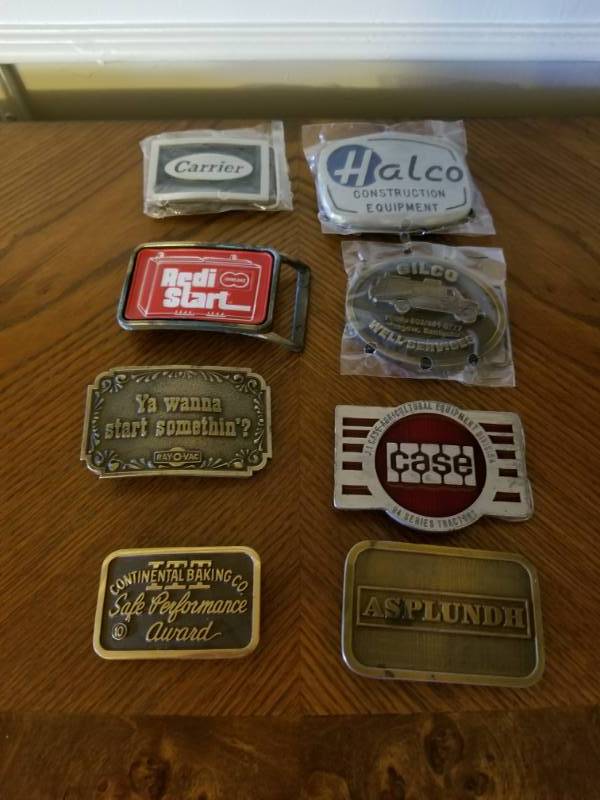 lot 3180 image: Lot of 8 Belt Buckles Various Designs
