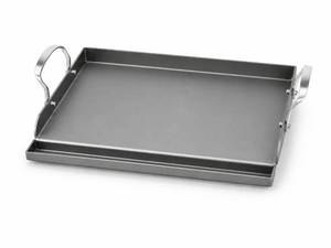lot 19059 image: Hisencn 17inx13in Griddle for Gas Grill and Stove Top