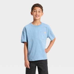 lot 8006 image: Boys Short Sleeve Oversized Fit T-Shirt - Cat & Jack Dusty Blue XL
