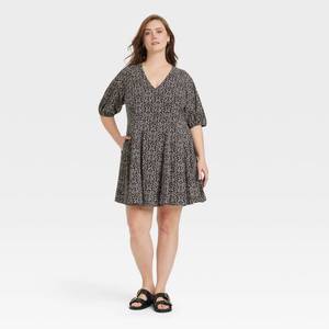 lot 20143 image: Womens Bell Elbow Sleeve Mini A-Line Dress - Universal Thread Black Floral 1X Cotton Rayon Blend, V Neck, Side Pocket