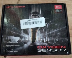 lot 2119 image: Downstream Oxygen Sensor with Plasma-Sprayed Shield