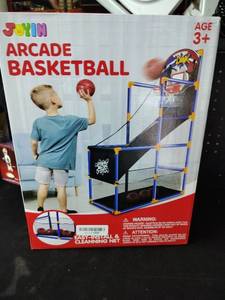 lot 7523 image: Jokin Arcade Basketball Game Age 3 with Balls and Net