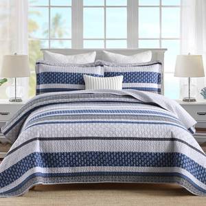lot 19157 image: Homzard Quilt Bedding Set King Size,100% Cotton King Size Comforter Set,Gray Blue Quilts Bedspread for The Bed, Striped Farmhouse Lightweight Bedding (106  98 Inch) and 2 Pillow Shams All Season