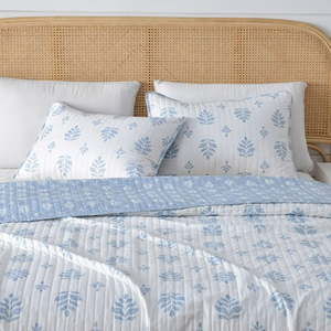 lot 9833 image: Great Bay Home Intricate French Floral Design Reversible Reversible Quilt Set With Shams (Twin  Colette - Blue)