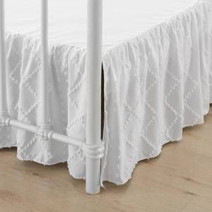 lot 10430 image: Bed Skirt Full Size Ruffled Bed Skirt with Split Corners, White