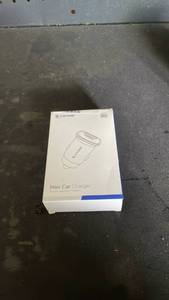 lot 12023 image: Syncwire Mini Car Charger
