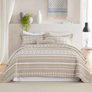 lot 1941 image: LORRIARD 100% Cotton Boho Queen Quilt Bedding Set TaupeWhite 90x98 3Pcs