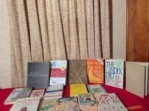 lot 350 image: Diet and Nutrition Books Lot 15 Titles Including Gindey Diet Sugar Solution Atkins