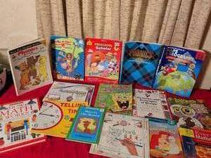 lot 368 image: Childrens Educational Books Lot 15 Titles Phonics Math Geography Reading