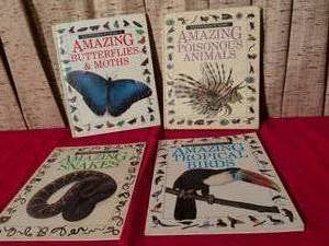 lot 369 image: Eyewitness Juniors Amazing Animals 4-Book Set Butterflies Moths Snakes Poisonous Tropical Birds