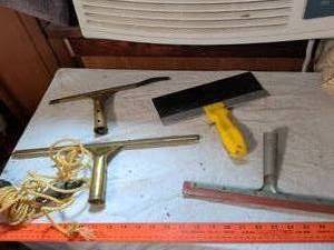 lot 463 image: Hand Tools Lot Scrapers, Squeegee, Putty Knife, Rope