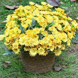 lot 12288 image: 24 Bundles Artificial Daisy Flowers - UV Resistant Daisies - Yellow