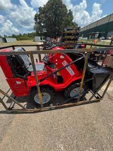 lot 3 image: AGT Mini Skid Steer 15hp ride on