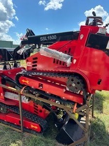 lot 141 image: UNUSED - 2026 - SDLanch Diesel Mini Skid Steer Loader