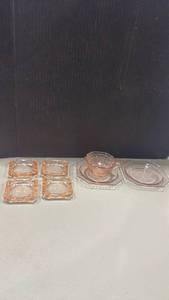 lot 1037 image: Pink depression glass tea cup and 2 saucers and 4 small ashtrays