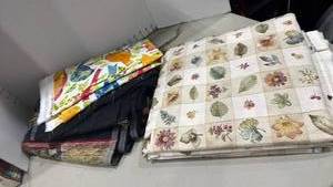 lot 1101 image: Fabric