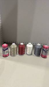 lot 1110 image: Sure lock and quilting thread