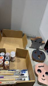 lot 1135 image: Mondo Llama paint, wooden Halloween figurines and paint brushes