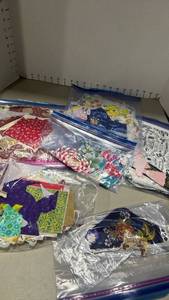 lot 1146 image: Scrap fabric