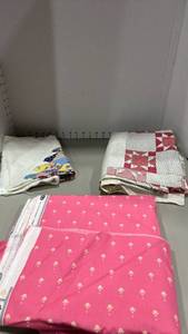 lot 1155 image: Fabric and started projects